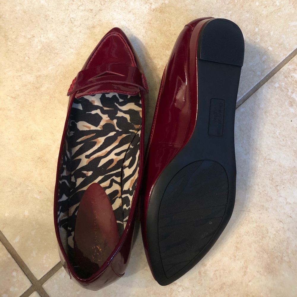 Anne Klein flats
